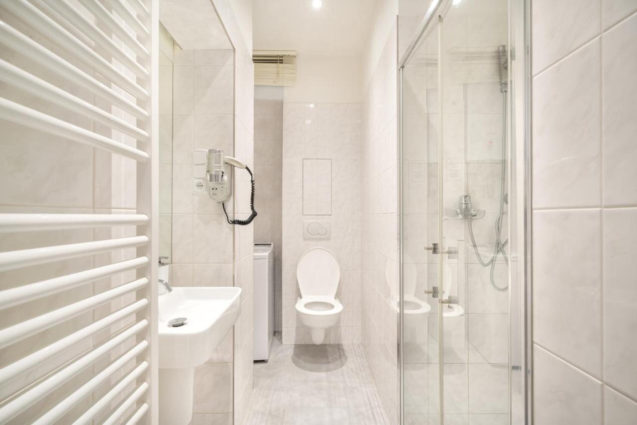 Old Town Square Premium 4* Prague